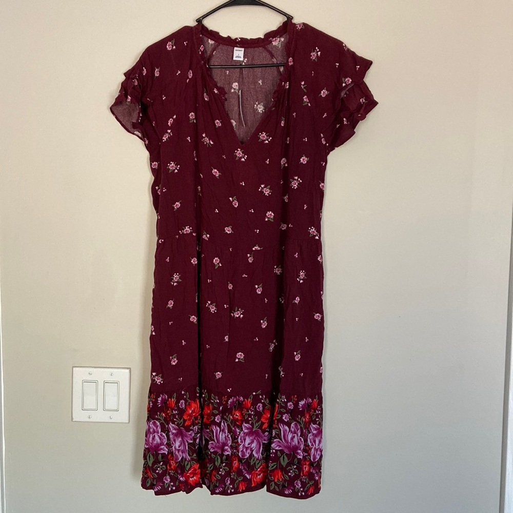 Old navy floral dress - Size Large